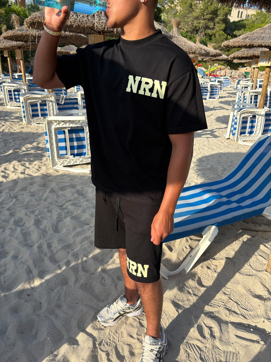 Black short set