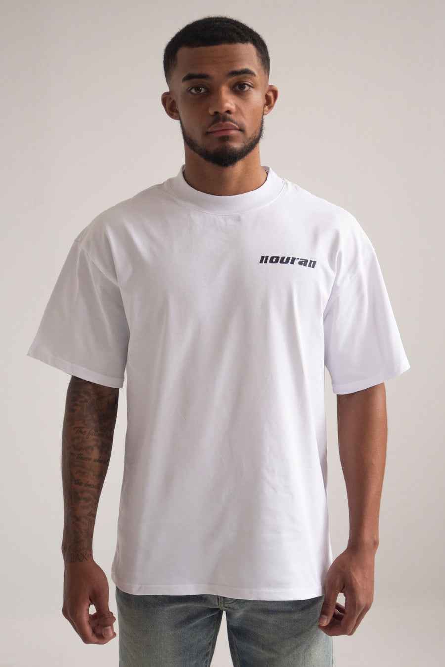 White signature t-shirt